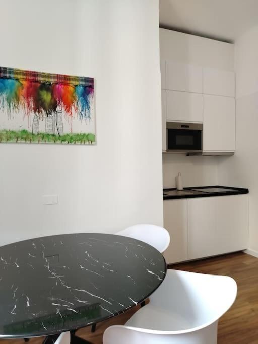 Bnb Citylifers Milan Bagian luar foto